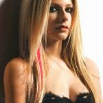 Avril Lavigne Measurements Bra Size Height Weight Ethnicity