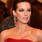 Kate Beckinsale Measurements, Bra Size, Height, Weight